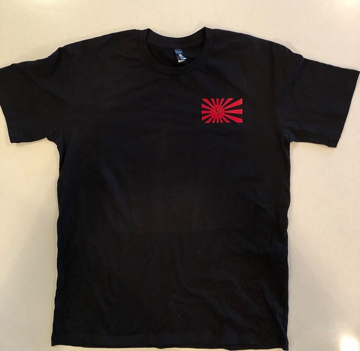 Red Rising Sun Flag – Black Tee – Kustom Cuts